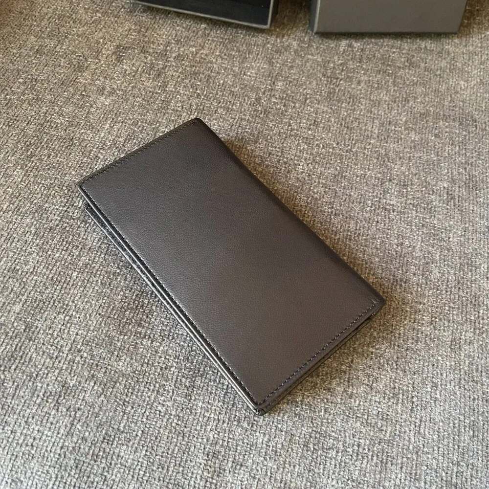 TUMI Men's Leather Phone Wallet NWT